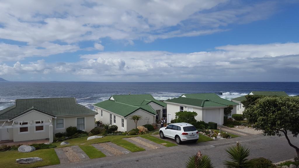 Whale View Self Catering Apartment Hermanus Kültér fotó